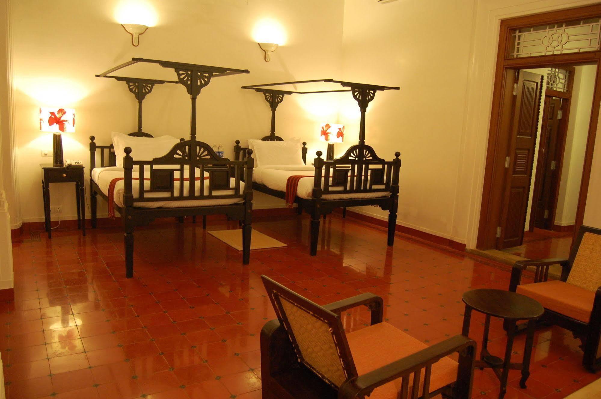 Visalam Chettinad Palace - A Cgh Earth Experience Kanadukattan Exterior photo